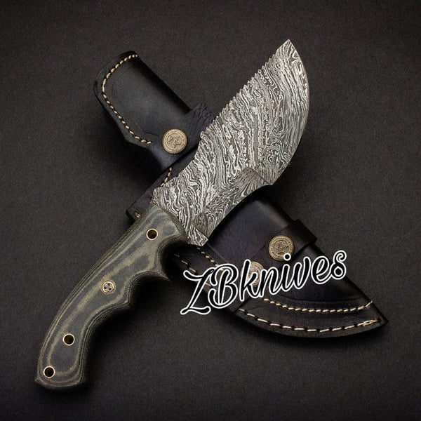9.5" Inches HAND FORGED Full Tang Damascus Steel Tracker Knife + leather sheath