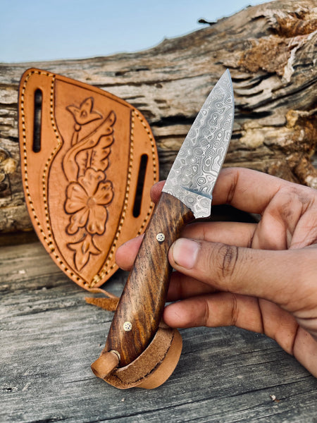 Both knives deal antler horn handle and wood handle