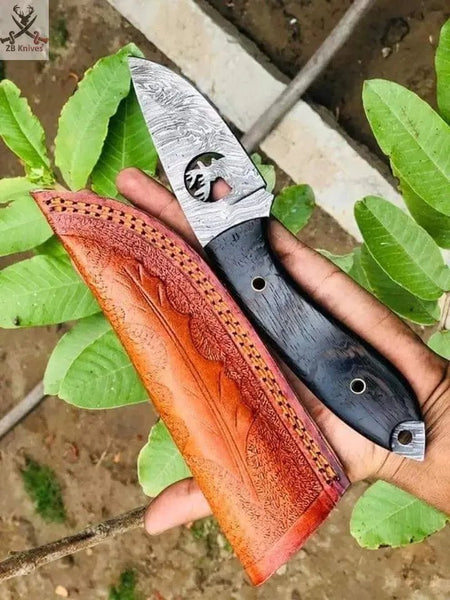 7.5" inches HAND FORGED Damascus Steel Skinning knife + Leather Sheath - ZB Knives Store