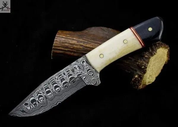 8.25" Inches HAND FORGED Full Tang Damascus Steel Skinning knife+ Leather sheath - ZB Knives Store