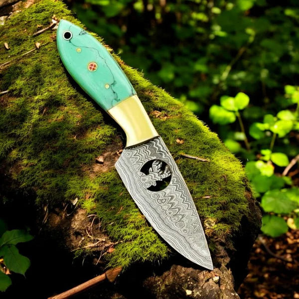 Handmade Deer Knife – 4.25" Damascus Blade & Resin Handle