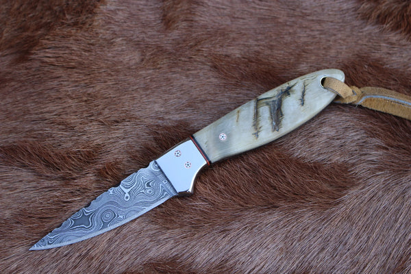 quality buck knives | Damascus Steel Blade & Sheep Horn Handle